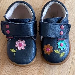 Grip n go Pediped leather shoes